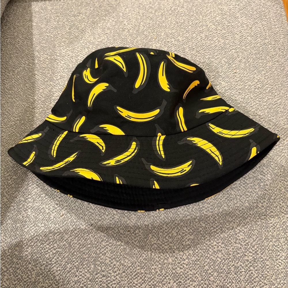 Reversible Banana Bucket Hat 🍌